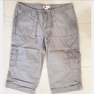 SO grey cargo Bermuda shorts